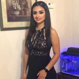 Meet your Posher, Aracely